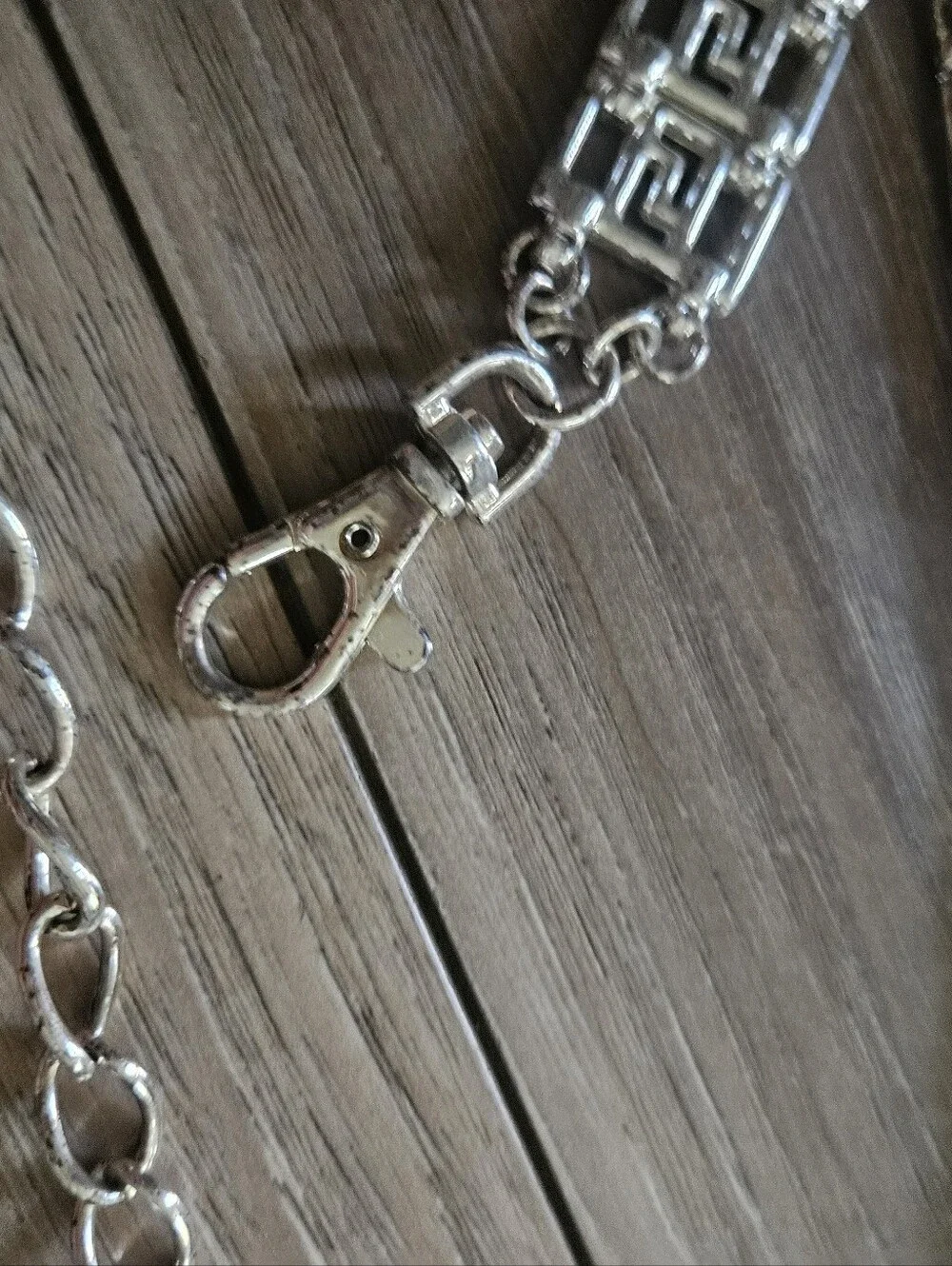 Silver Chain Link Women’s Belt - Fashion Accessory